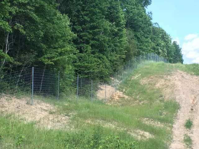8_ fence, hilly terrain, perry county, tn